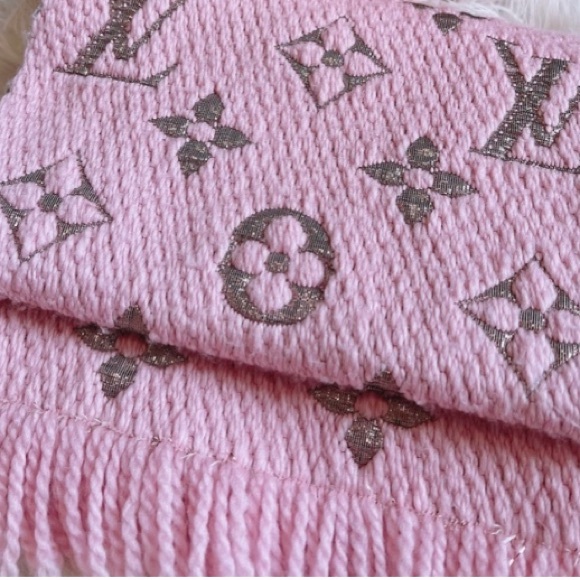 NEW ! LOUIS VUITTON Pink Logomania scarf jacquard silk wool shine  Authentic - Picture 3 of 5